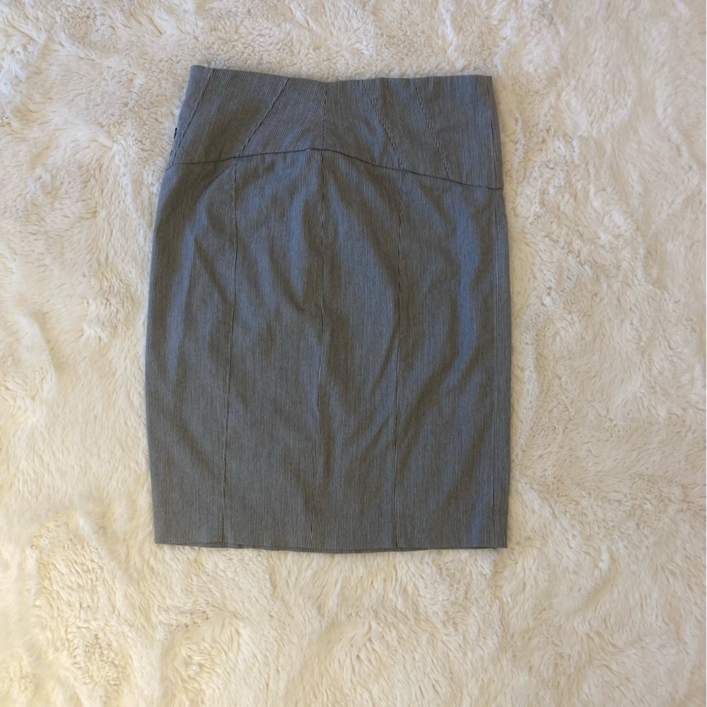 Express Gray Pin Striped Pencil Skirt Back Slit Women’s 8 Y2K Office Chic